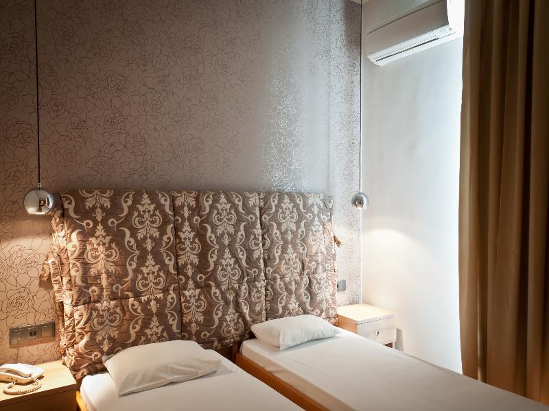 Metropolis Hotel Sérres Eksteriør bilde